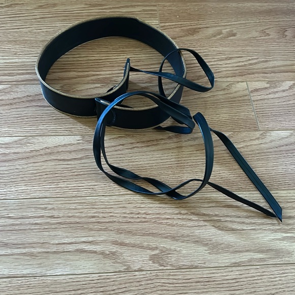 5/25$ 🎄Black and gold belt - Picture 1 of 2